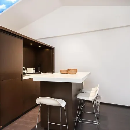 Appartement Place Des Lices Avec Parking Saint-Tropez Exterior foto